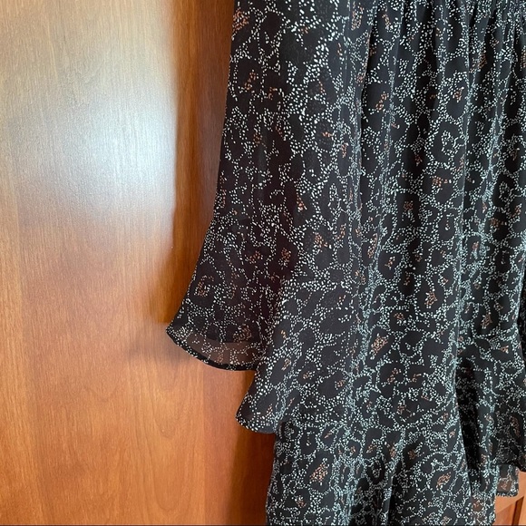 Cupcakes and Cashmere Ruffle Dress Size Medium - Picture 6 of 13